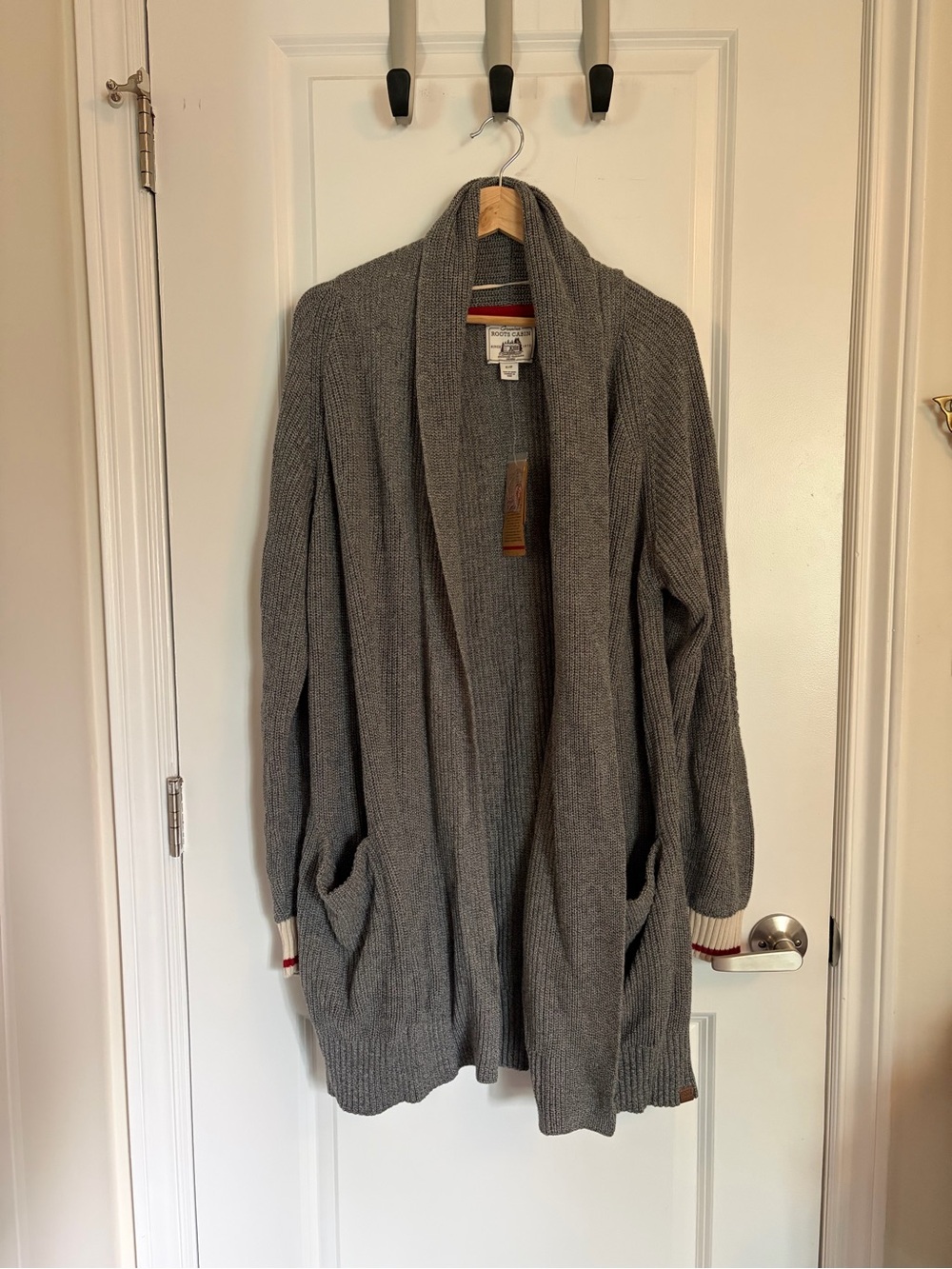 NWT Roots Cabin Collection Open Style Cardigan